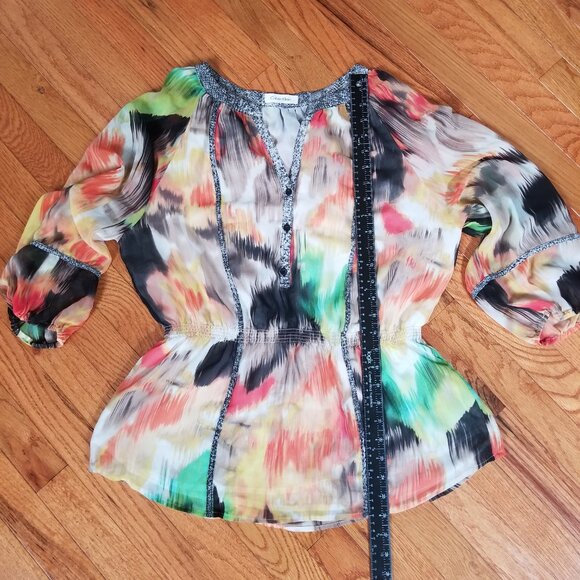 Calvin Klein Tops - Calvin Klein multicolored V-neck blouse L